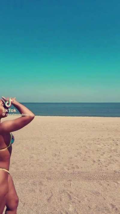 @thealmondxmilk 😵‍💫