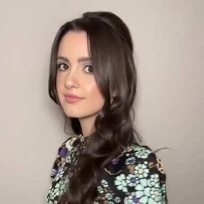 Laura Marano (Austin & Ally)