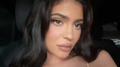 Gorgeous (Instagram story 10/25/21)