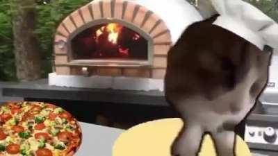 La pecky haciendo una pizza para alimentar al Cristian, simplemente épico