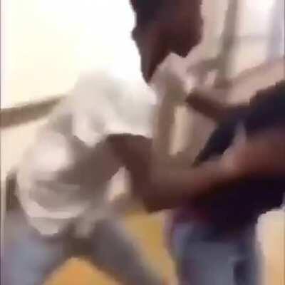 Look at Ron Wesley Running 🏃‍♂️