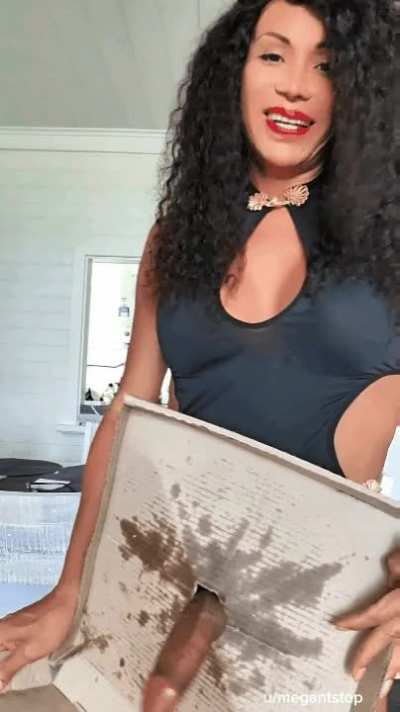 I'll give you your pizza, but you'll choose how to pay, using your mouth or your little hole.