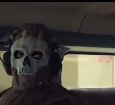 Find someone that looks at you the same way Ghost looks at Soap