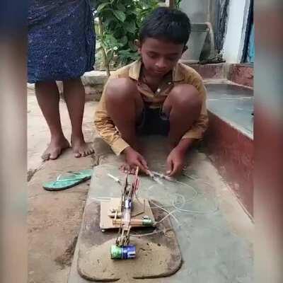 Stabiler gebaut und mehr Funktionen als aktuelle Lego Technic Modelle.