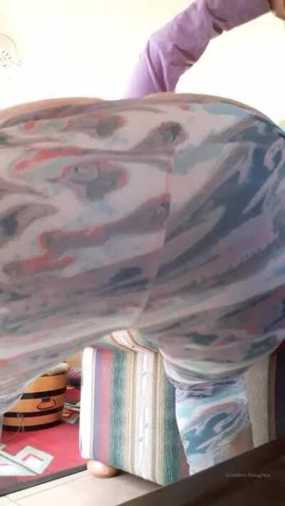 🍑🍑53 Inches of Real Ass🍑🍑