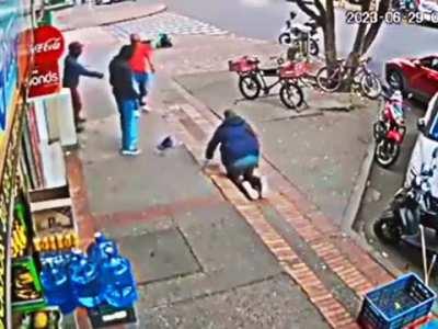 Man thinks he's being mugged