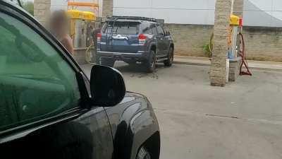 Dared to wear a bikini and flash at the self carwash. [GIF]