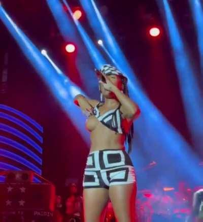 Janelle Monáe - Flash