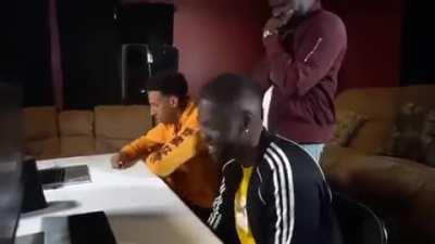 Can someone tell me what this song was called? I forgot