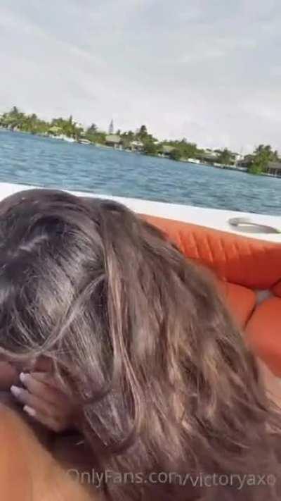 🚨FREE EXCLUSIVE🚨 message me to join premium