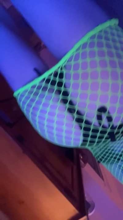 My rave girl content is endless and lots in public too hehe 🙈 