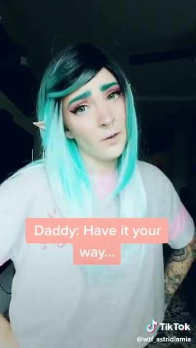 Please you can be an elf or a part of DDLG you can't have both