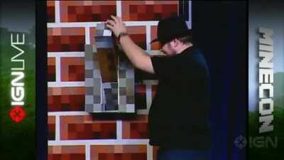Notch blows up l'manburg