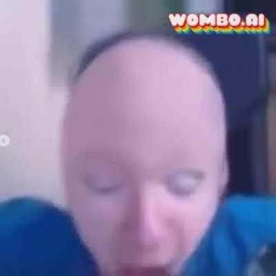 Bald tommyinnit singing