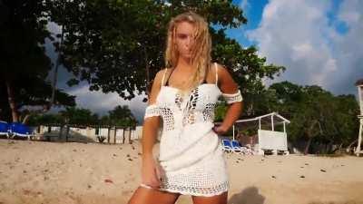 Beach fun with Lucie