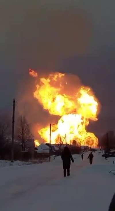 An interesting fact about the gas pipeline in the Chuvash Republic, Russia, which has undergone 'demilitarization' earlier today. Through this pipeline, gas was exported from Siberia to Europe. Another smoking accident in Russia?