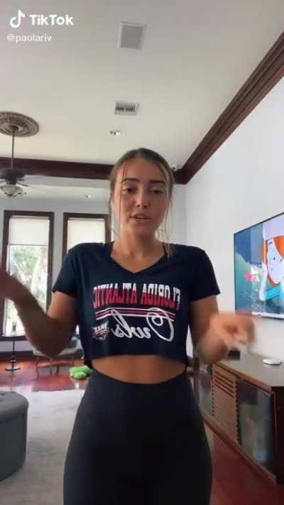 Yall need to stop tryna gatekeep, aint no one paying to see shit.