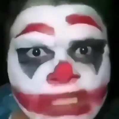 This is becoming a meme in the hispanic community, the kid says 