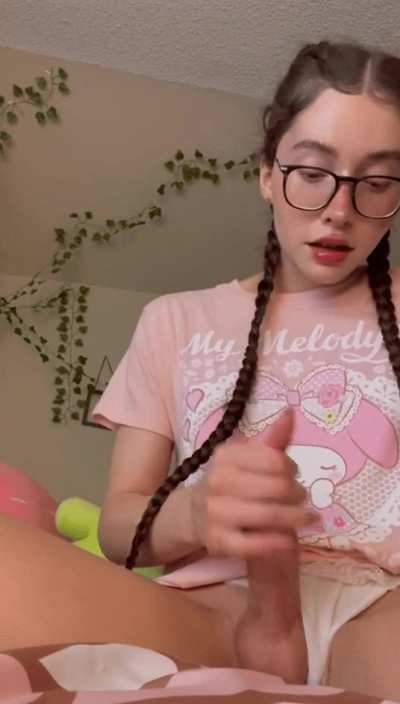 You’re either caged or filled tonight, pick one 💋