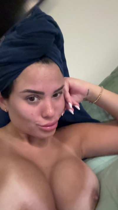 i would let you suck on every inch of my body