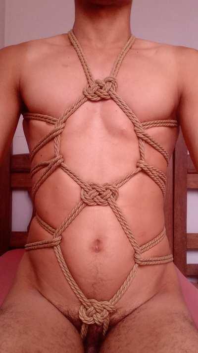 Hishi Karada with double coin knots looks pretty cool. I want to try other knots, any suggestions?