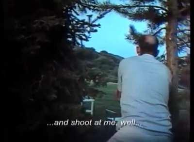 Hunter S. Thompson interacting with his neighbor.