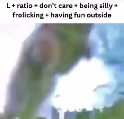 Saturdays are for touching grass 😸