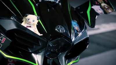 Hololive X Motorcycles by DD HOUSE and MORI (video with sound, credits in the comments)