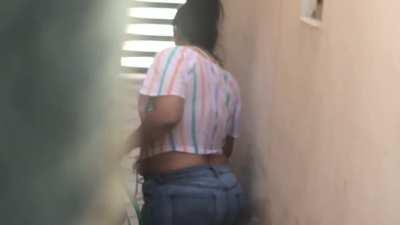 Mi vecina culona parte 2