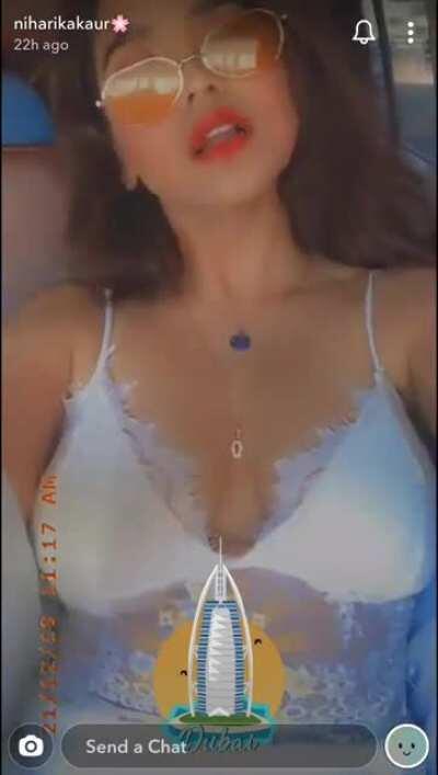 Burj Al arab placed perfectly for you to imagine