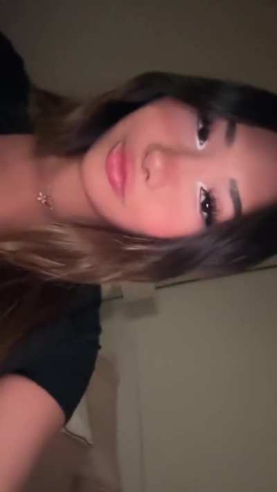 She is legendary level thot...that's just insane proportions