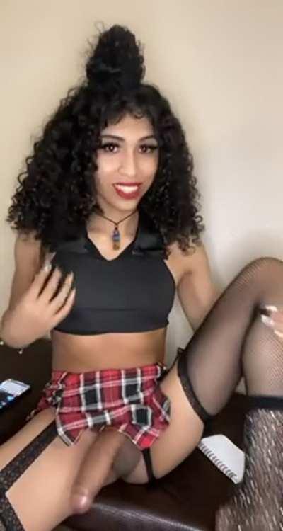 Do you like girls with big dicks ?