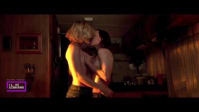 Kate Mara and Ellen Page lesbian sex scene - 