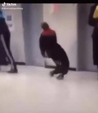 spotted this nigga rage at school