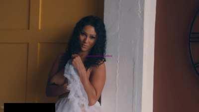 model: YCmtAKfReYWlify