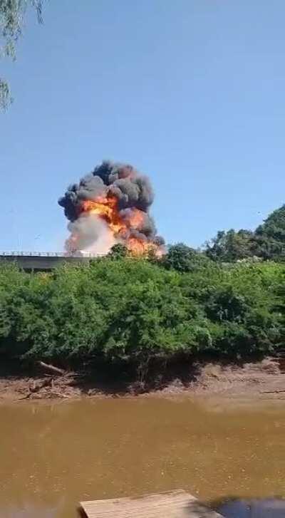 Tanker truck accident today in southern Brazil