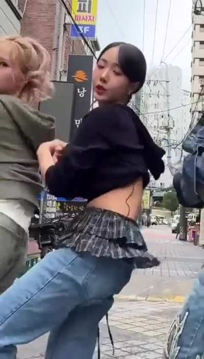 VIVIZ - Eunha, Sinb, Umji 