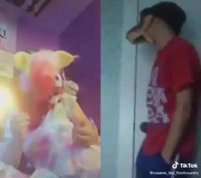 Tailsthepurplefox is a legend