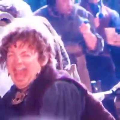 Ну что, пятница, посоны? Вместо пятничного негра, пятничный LotR.