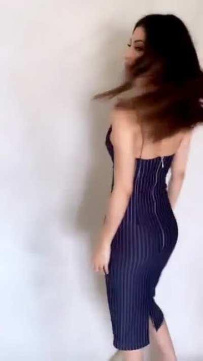 Mouni Roy showing off her perfect curvy body and tight ass. Want to open that chain and fuck her ass so badly