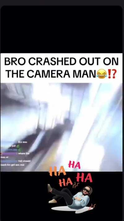 bystander knew he was being approached by tiktok/streamer MC's and knew what he had to do.