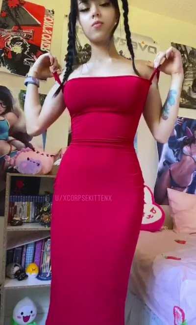 How’s this for a ‘fuck me on the first date’ look?