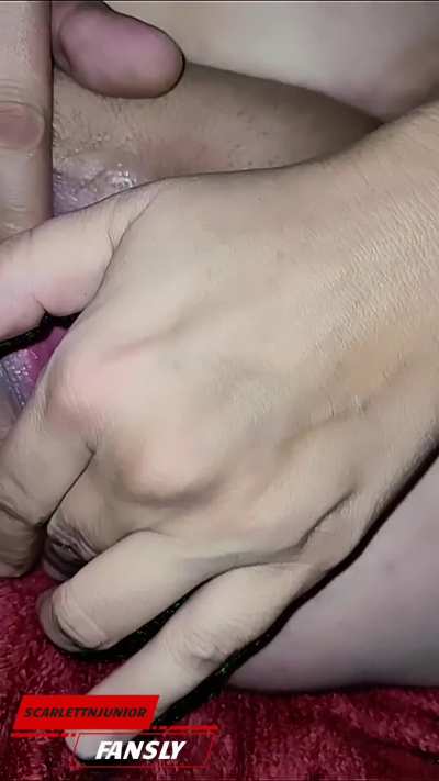 First post on here so why not Playing with my sexy pussy!