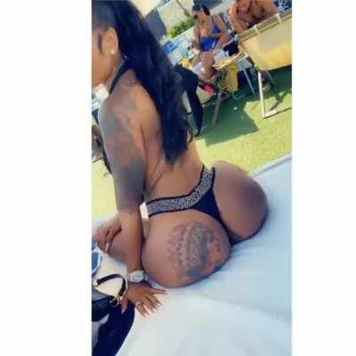 IG Post (She back on the gram)