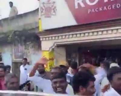 Kids vote for glass, men vote for ycp, legends vote for THE ALMIGHTY KA PAUL