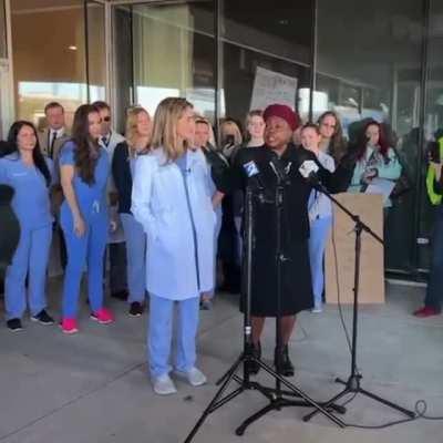Texas: Dr. Mary Bowden at her live press conference today: “In the last 6 months I have treated over 2,000 people successfully as outpatients for COVID” 👏