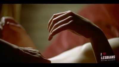 Retro Scenes: Pascale Bussières & Rachael Crawford - 