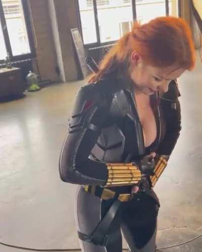 Black Widow's wardrobe issues