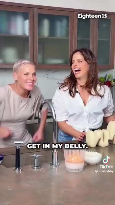 P!nk celebrates Hanukkah with prominent Israeli propagandist and genocide denier Noa Tishby