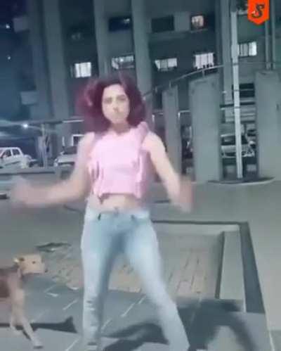 Touch me, touch me, touch meee...